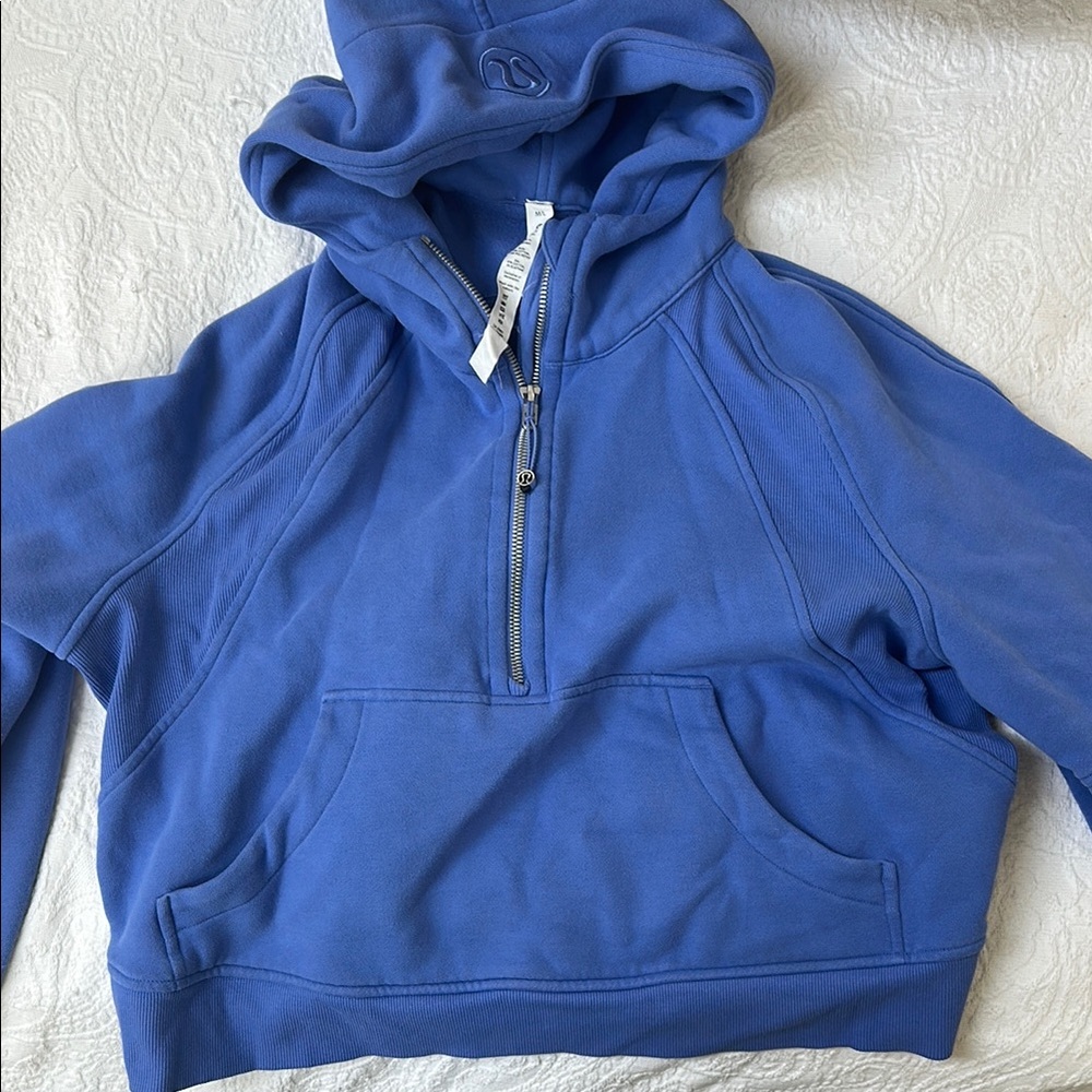 Blue lululemon scuba